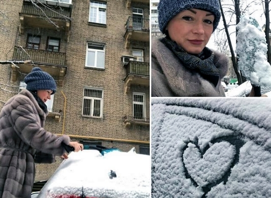 Снегопад выгнал волгоградку Елену Слесаренко на улицу с утра пораньше